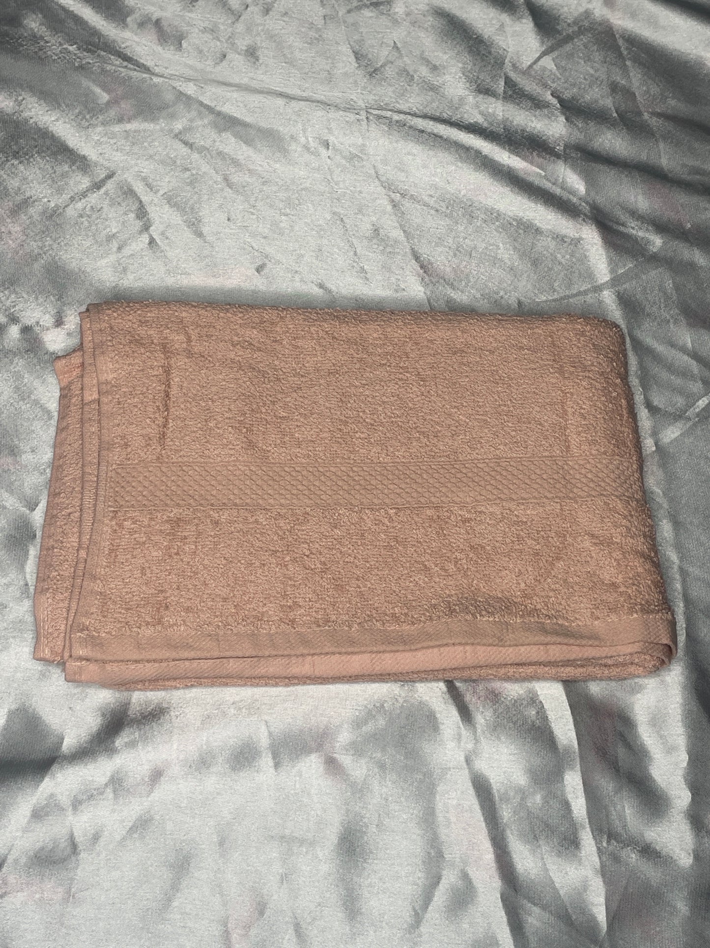Grande serviette rose clair - personnalisée