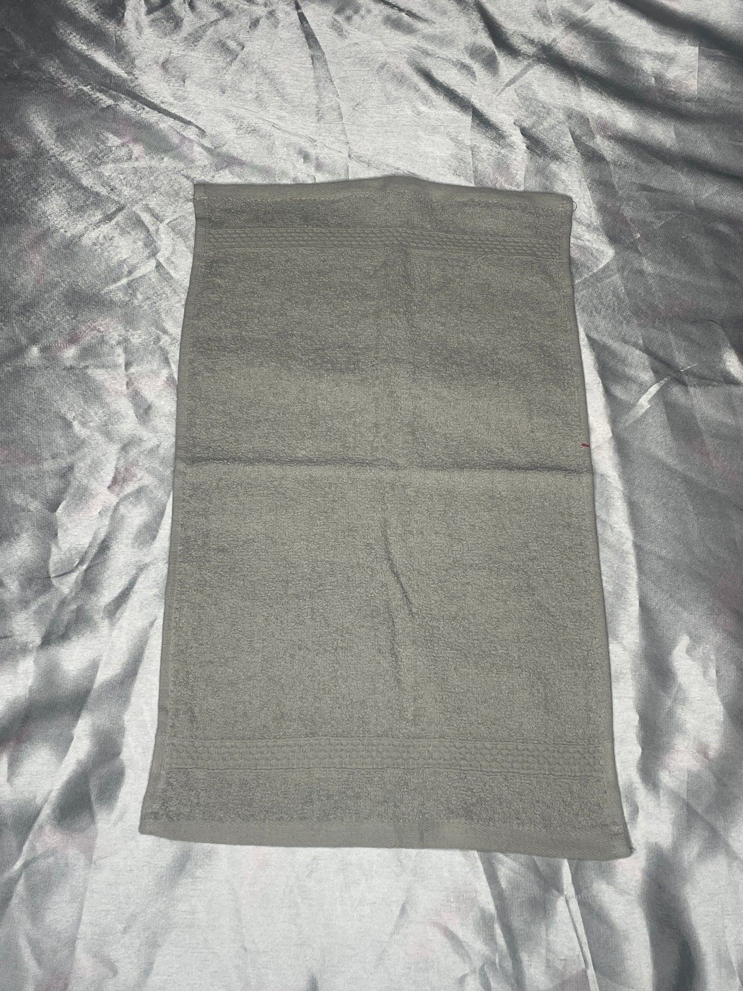 Petite serviette grise - personnalisée