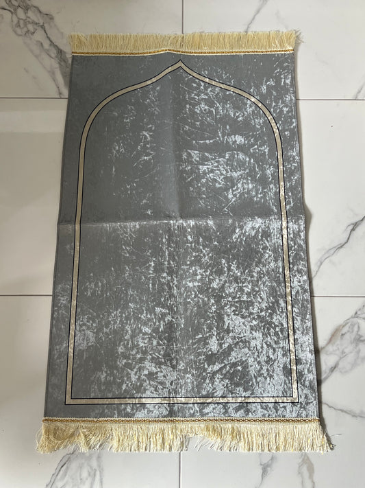 Tapis adulte fin gris - sans personnalisation