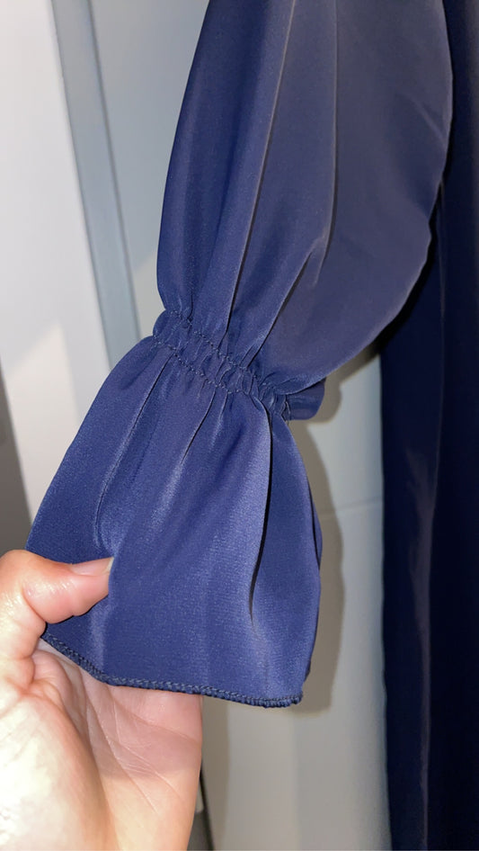 Abaya bleu foncé manches tulipes