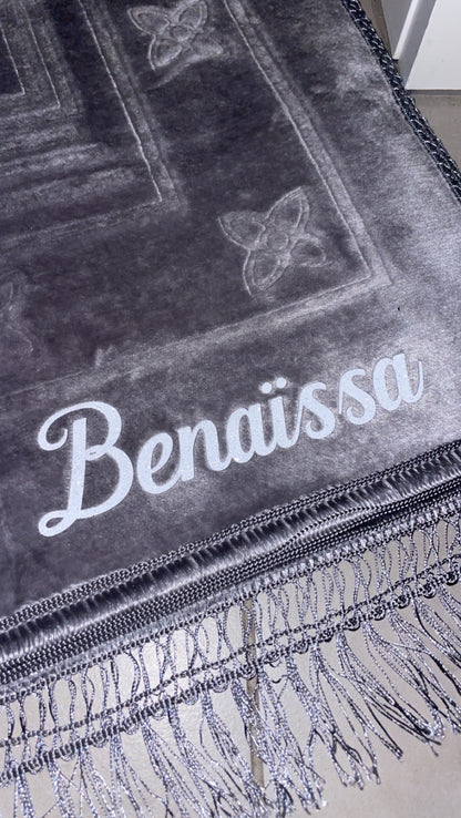 Tapis en velours épais gris foncé - personnalisé