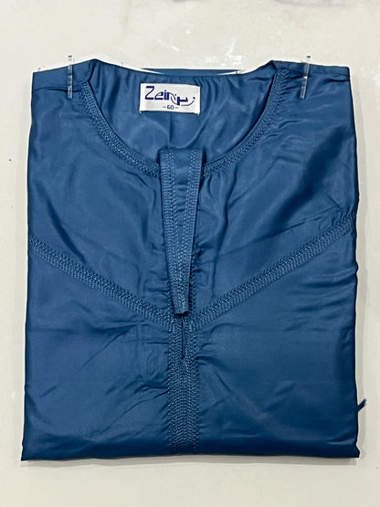 Qamis Omani bleu azur personnalisé